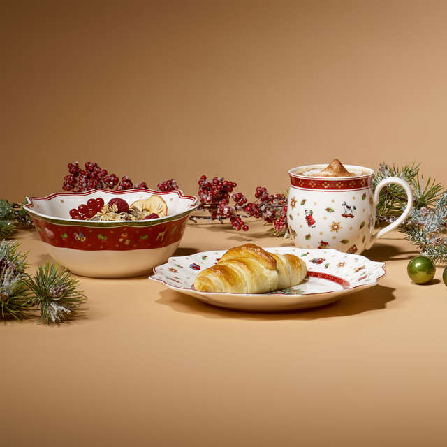 Whimsy Wonders Dinnerware Set