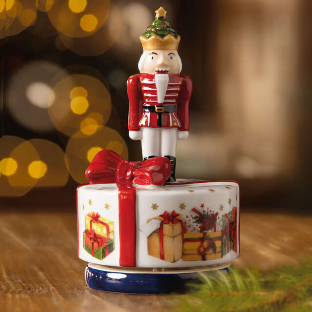 Enchanted Melody Christmas music box