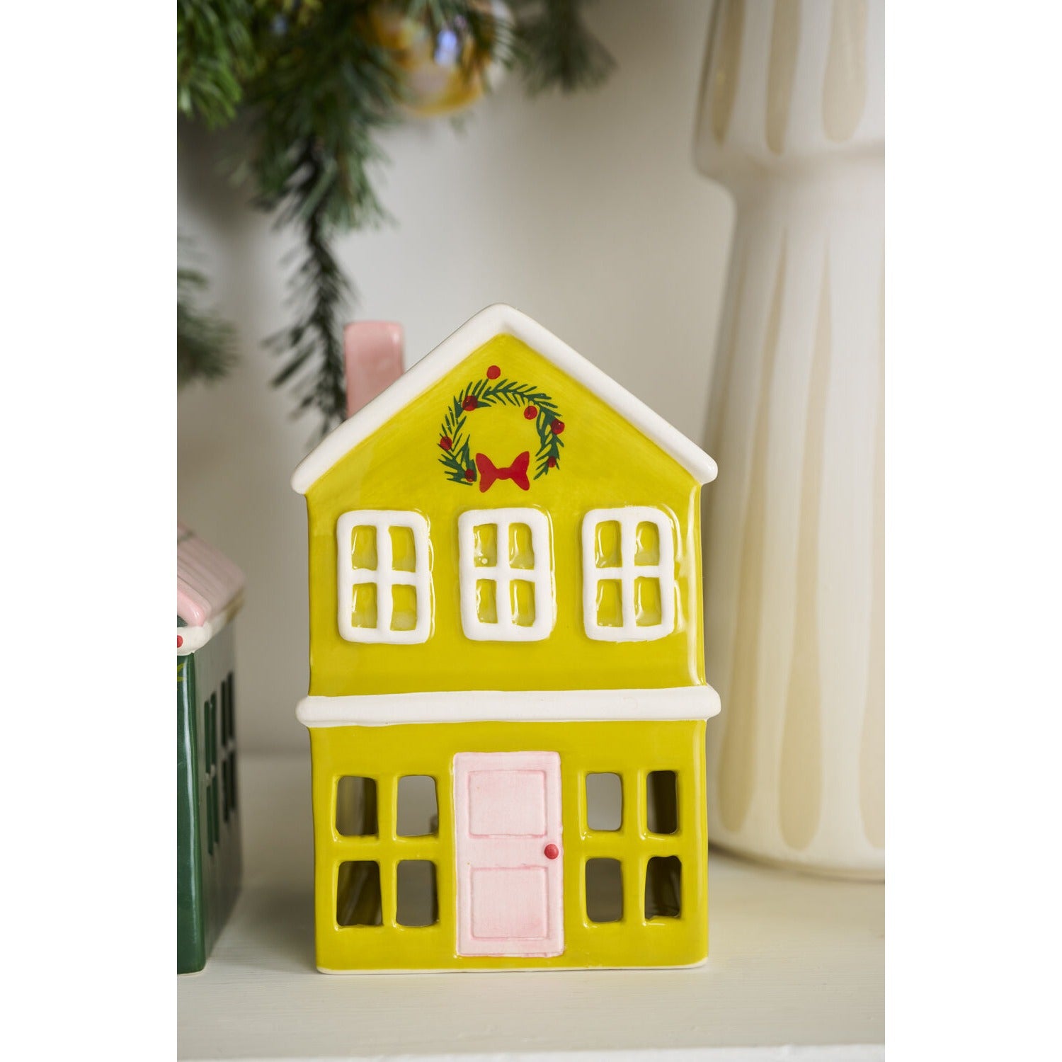 Merrivale House Figurine - Set of 2