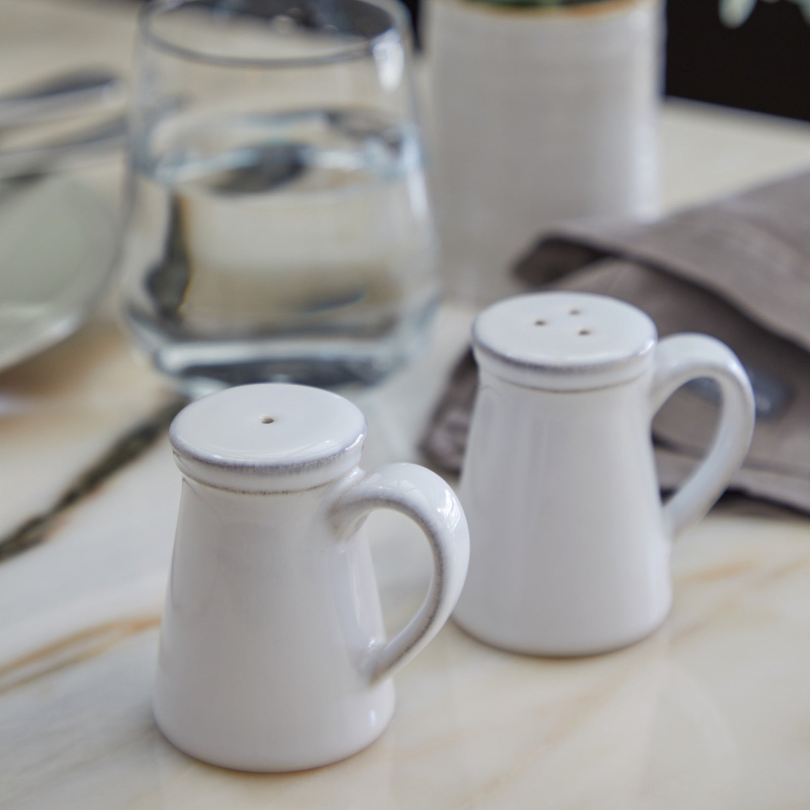 Friso Salt and Pepper Set