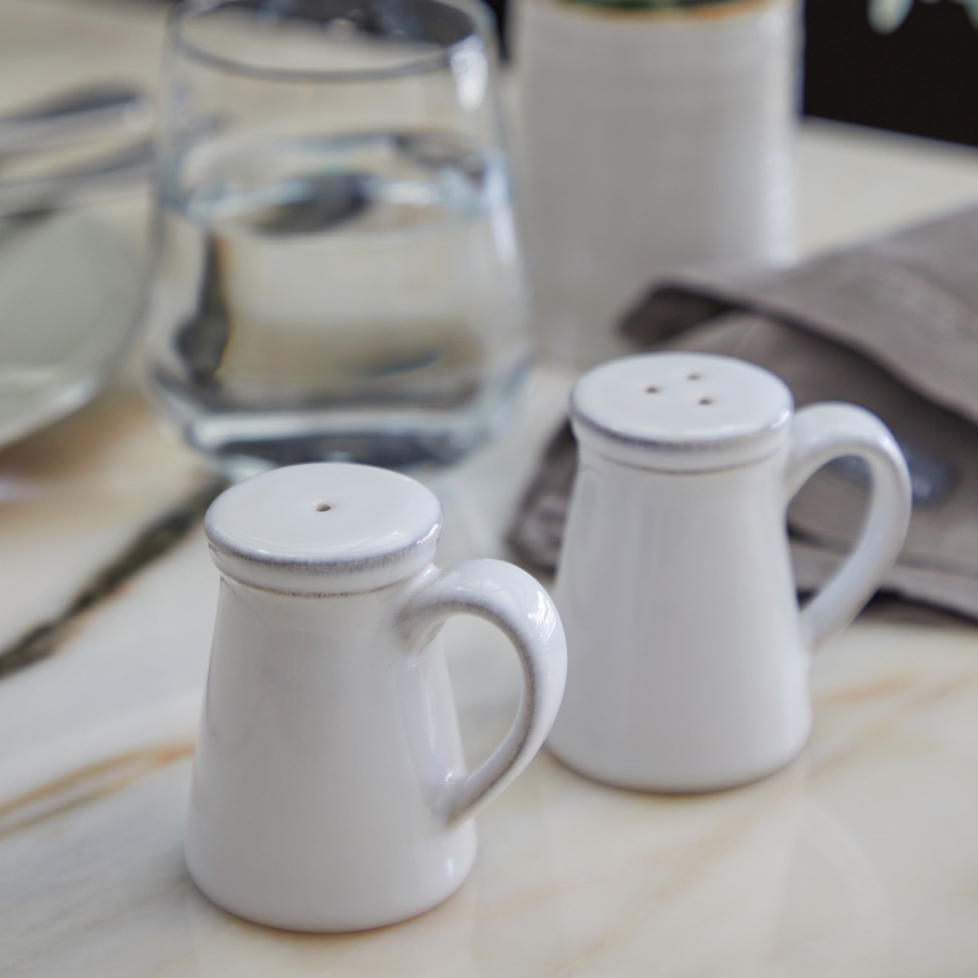 Friso Salt and Pepper Set