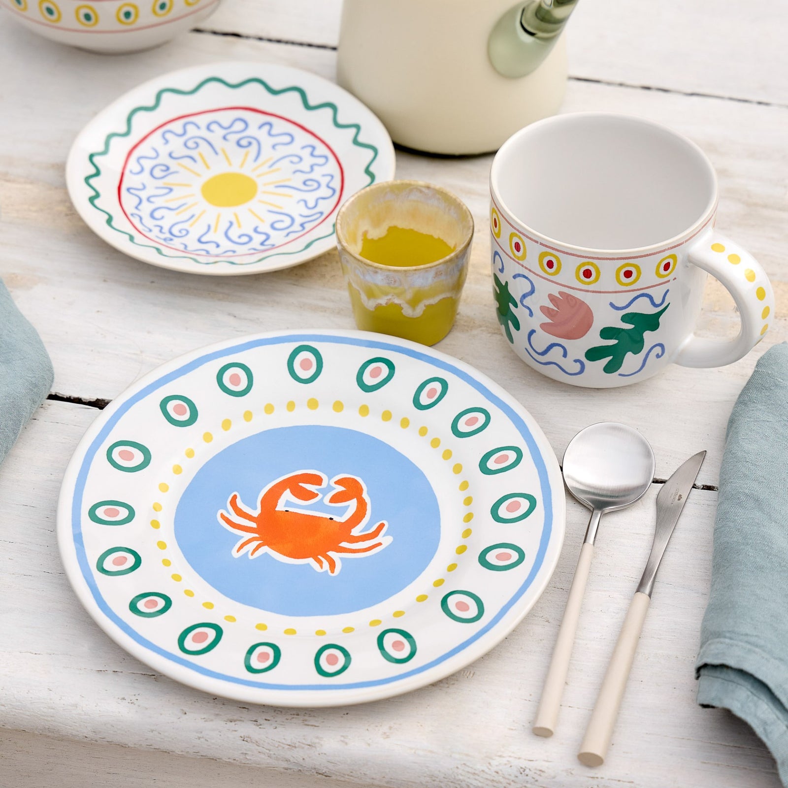 Summer Bliss Salad/Dessert Plate Crab 9" Set of 6