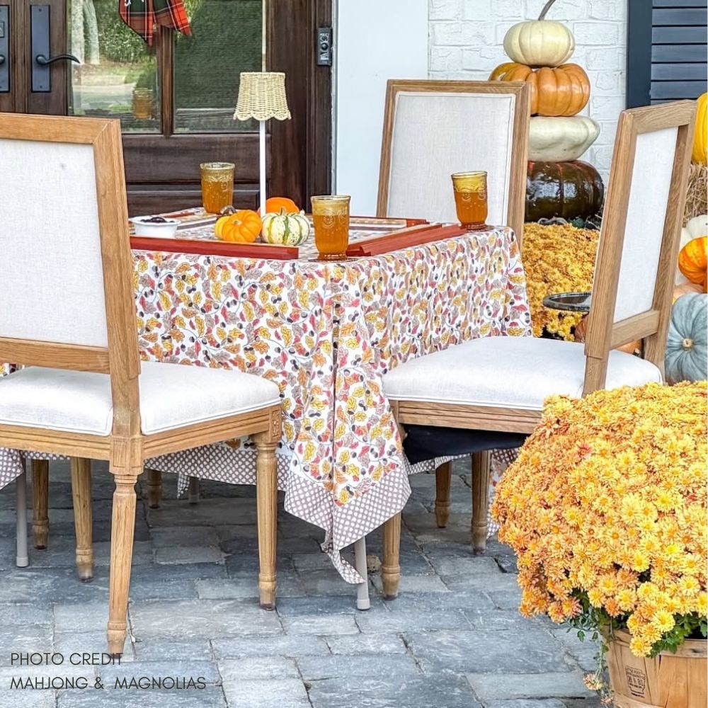 Acorns & Leaves - Tablecloth