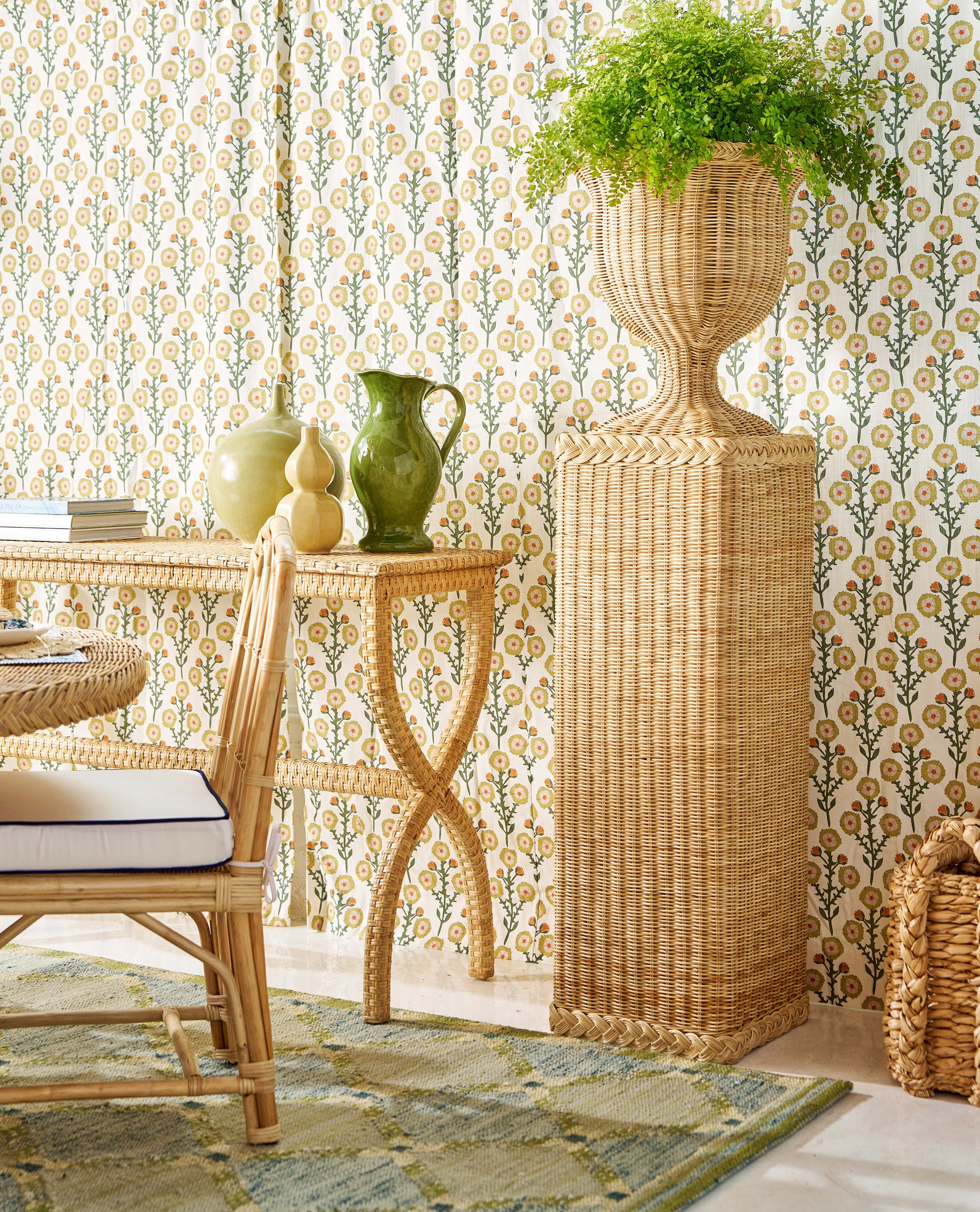 Clearview Braided Urn - Square Base