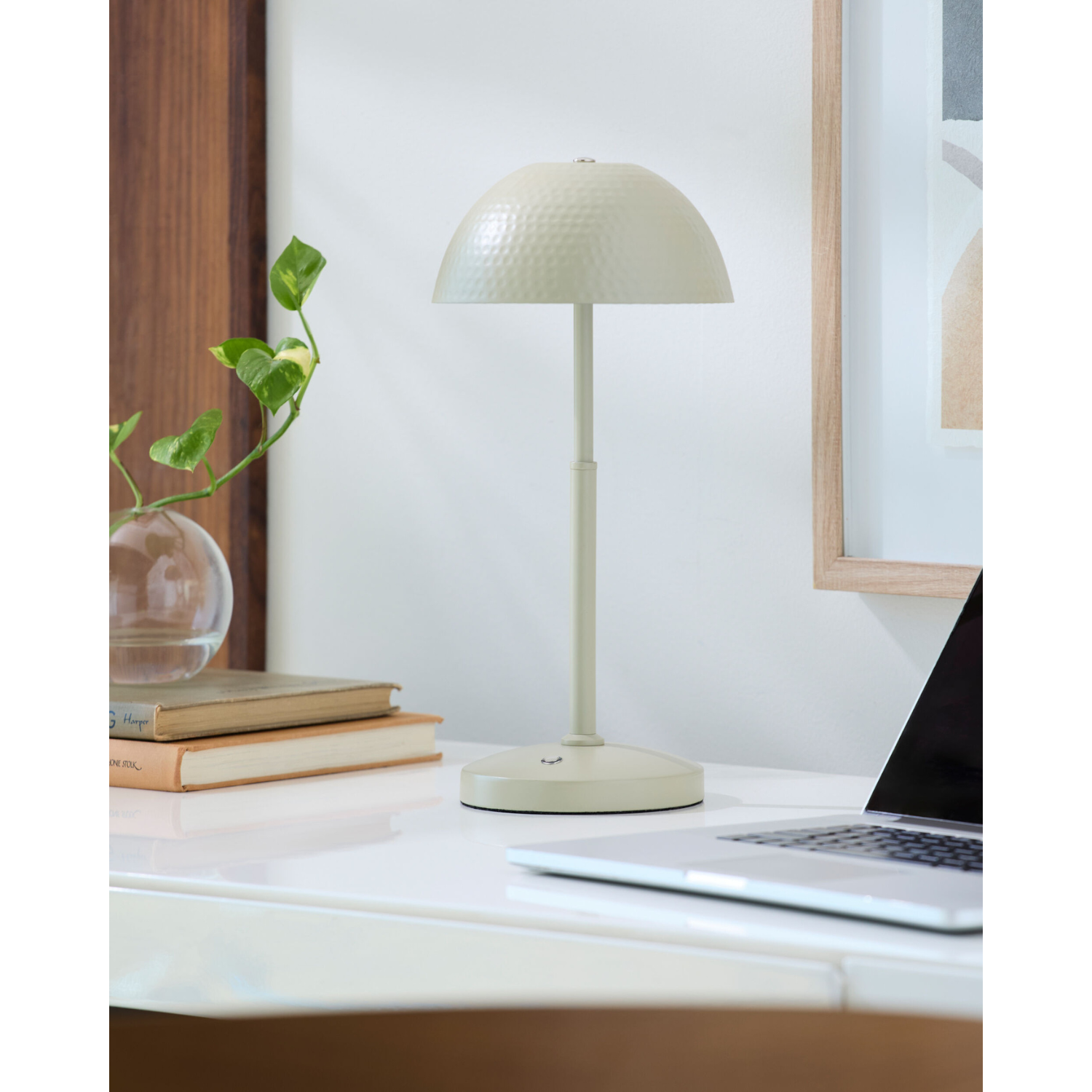 Elvas Accent Table Lamp