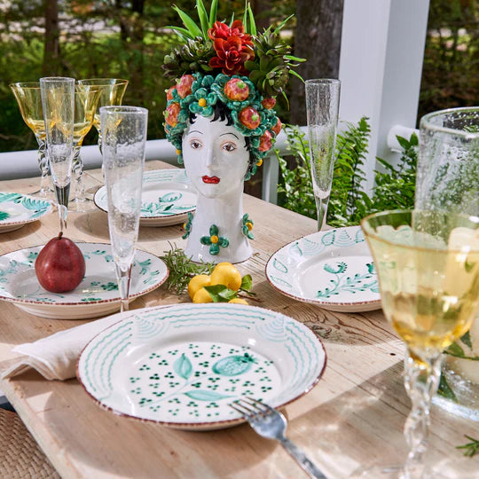 Casa Nuno Dinner Plate, 3 Flowers/Vines, Set of 2