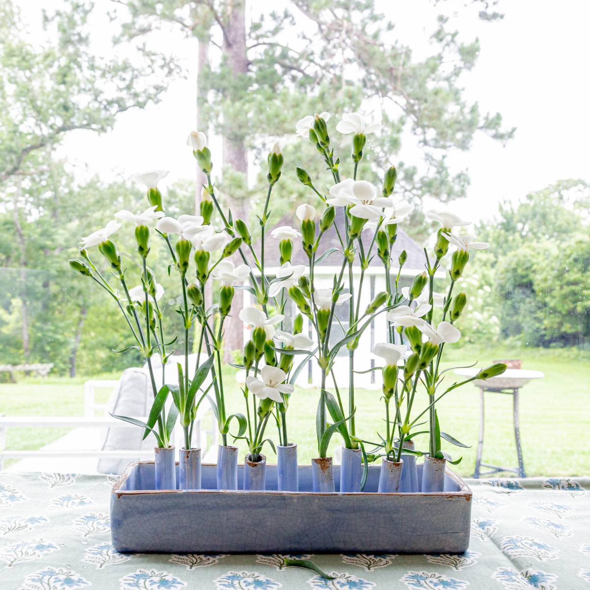 Ceramic Boat Tulipiere, Periwinkle, 10 Hole