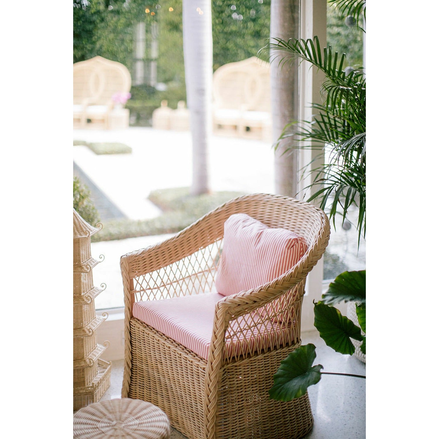 Worth Chair