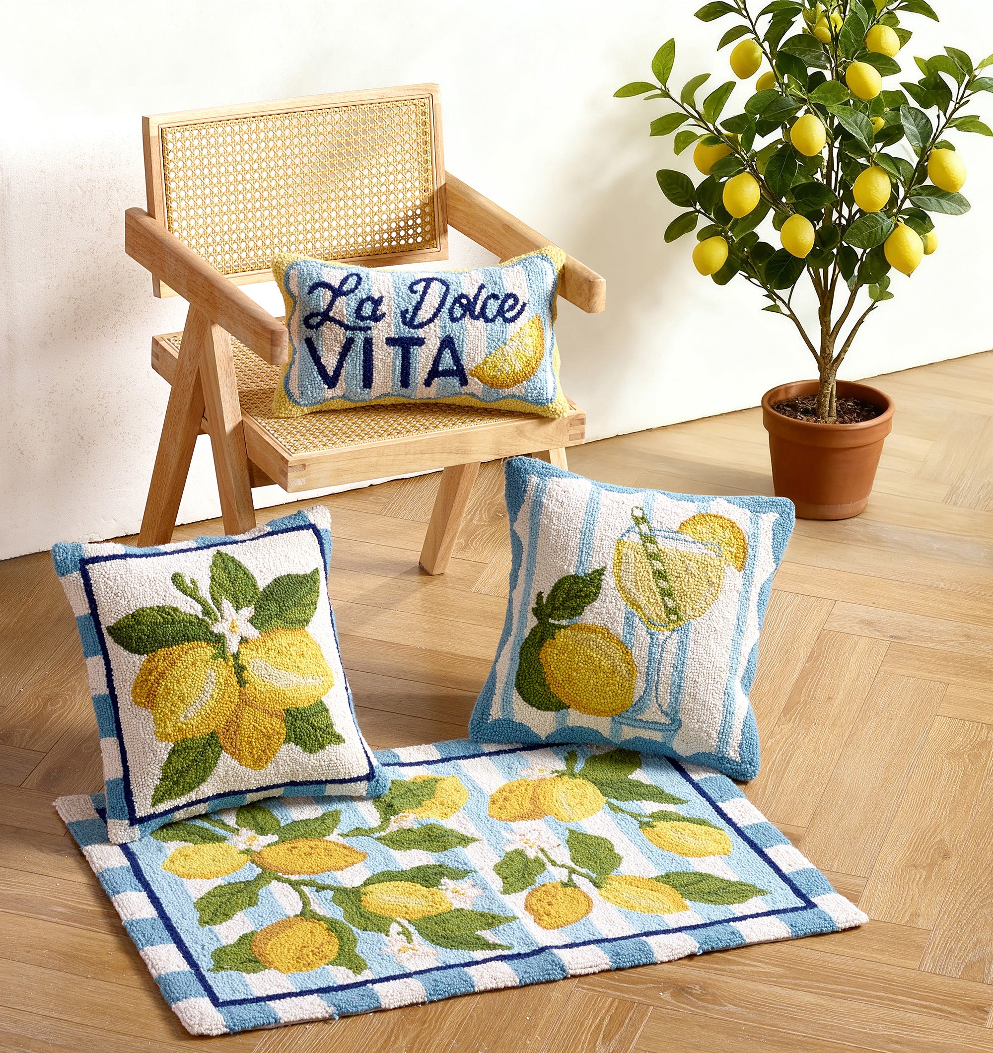 Summertide Lemon Hook Rug