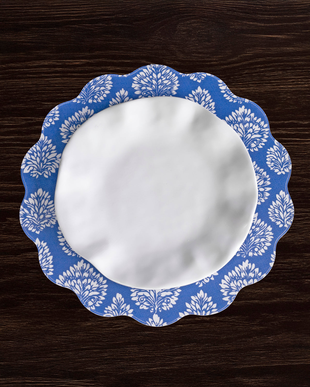 VIDA Chinoiserie Reversible Round Placemats Set of 4 (Blue and White)
