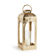 Elisse Lantern