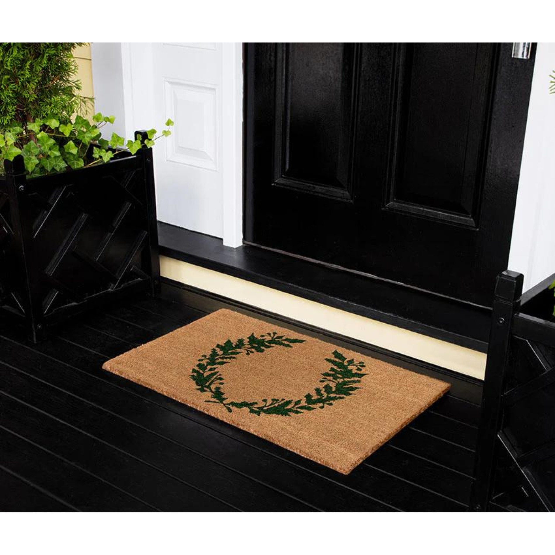 Erin Gates by Momeni Park Wreath Green Hand Woven Natural Coir Doormat 1'6" x 2'6"