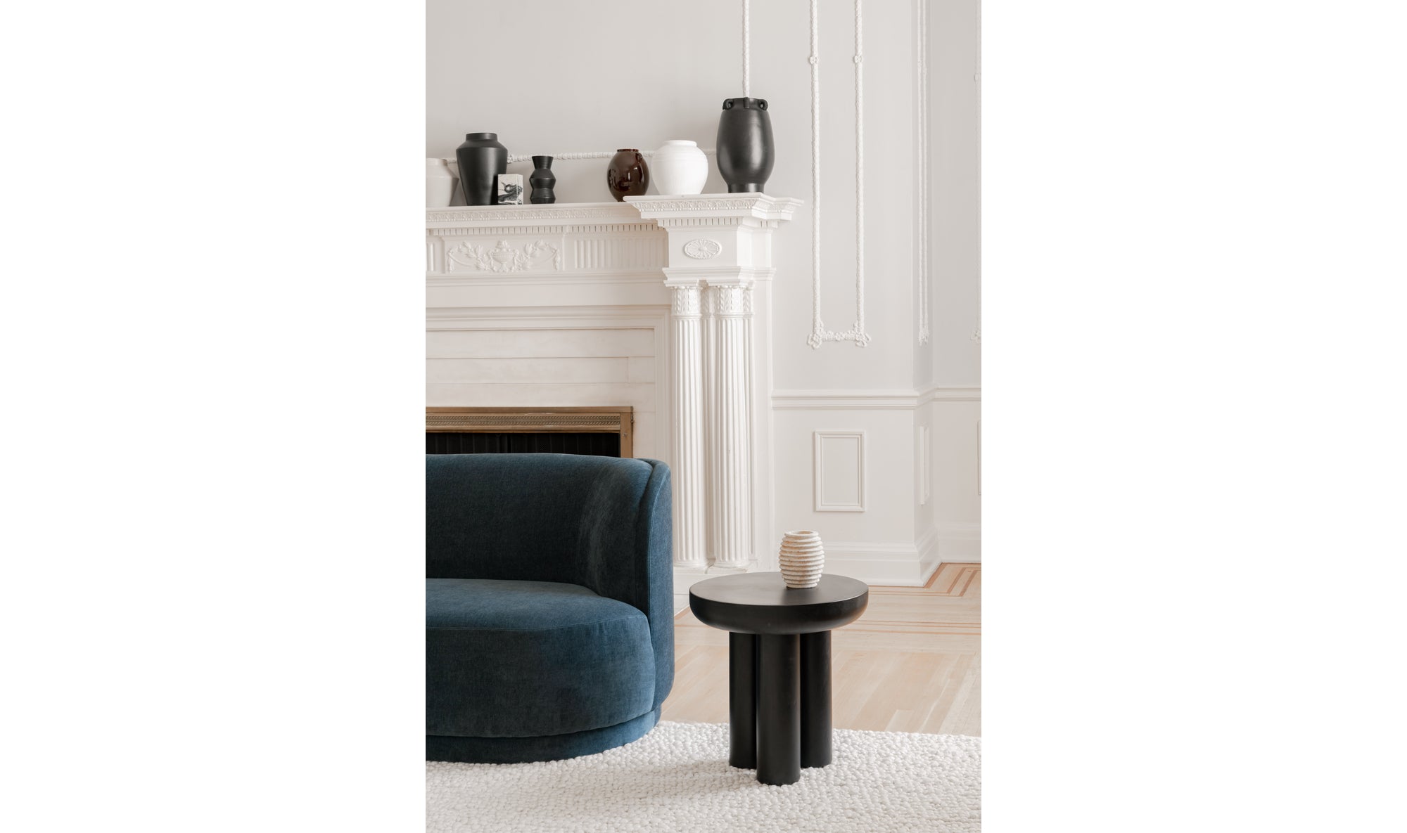 Zephyr Side Table Black