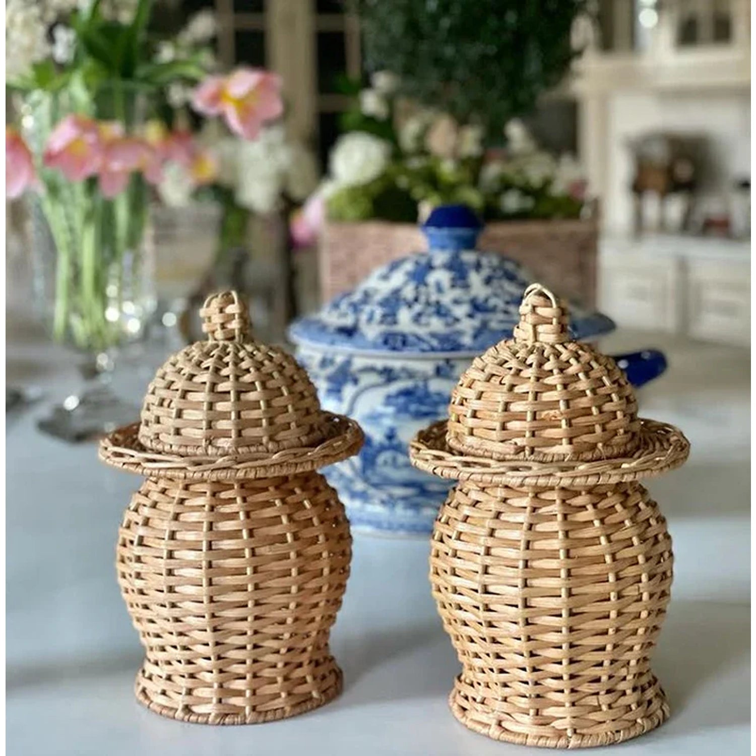 Round Wicker Jar (4 Sizes)