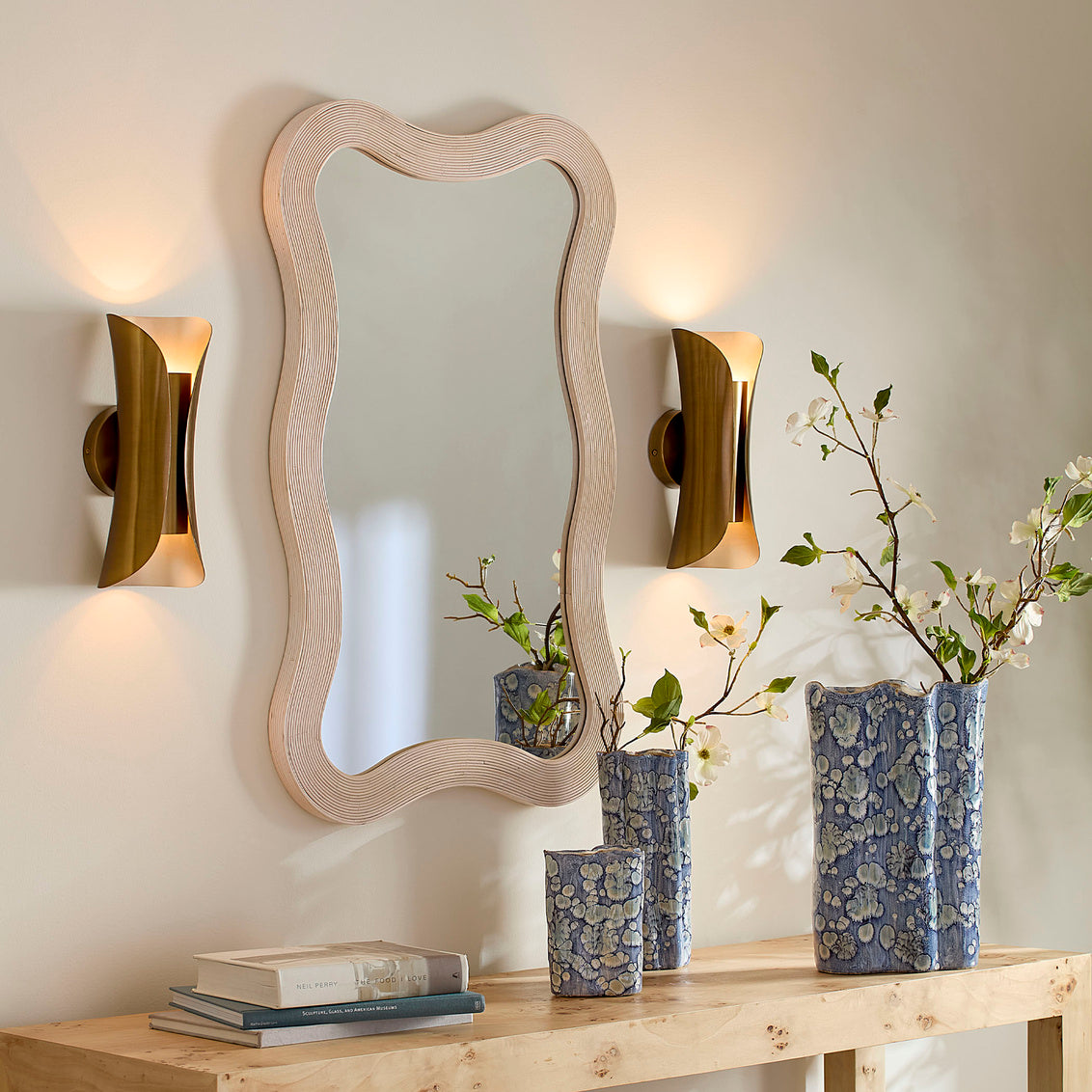 Dali Mirror