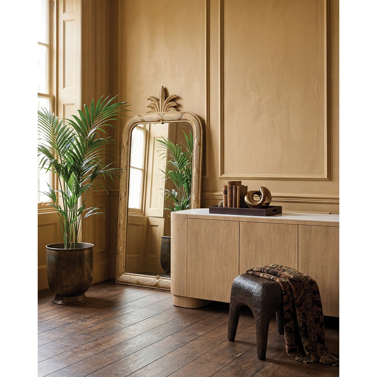 Arcus Sideboard