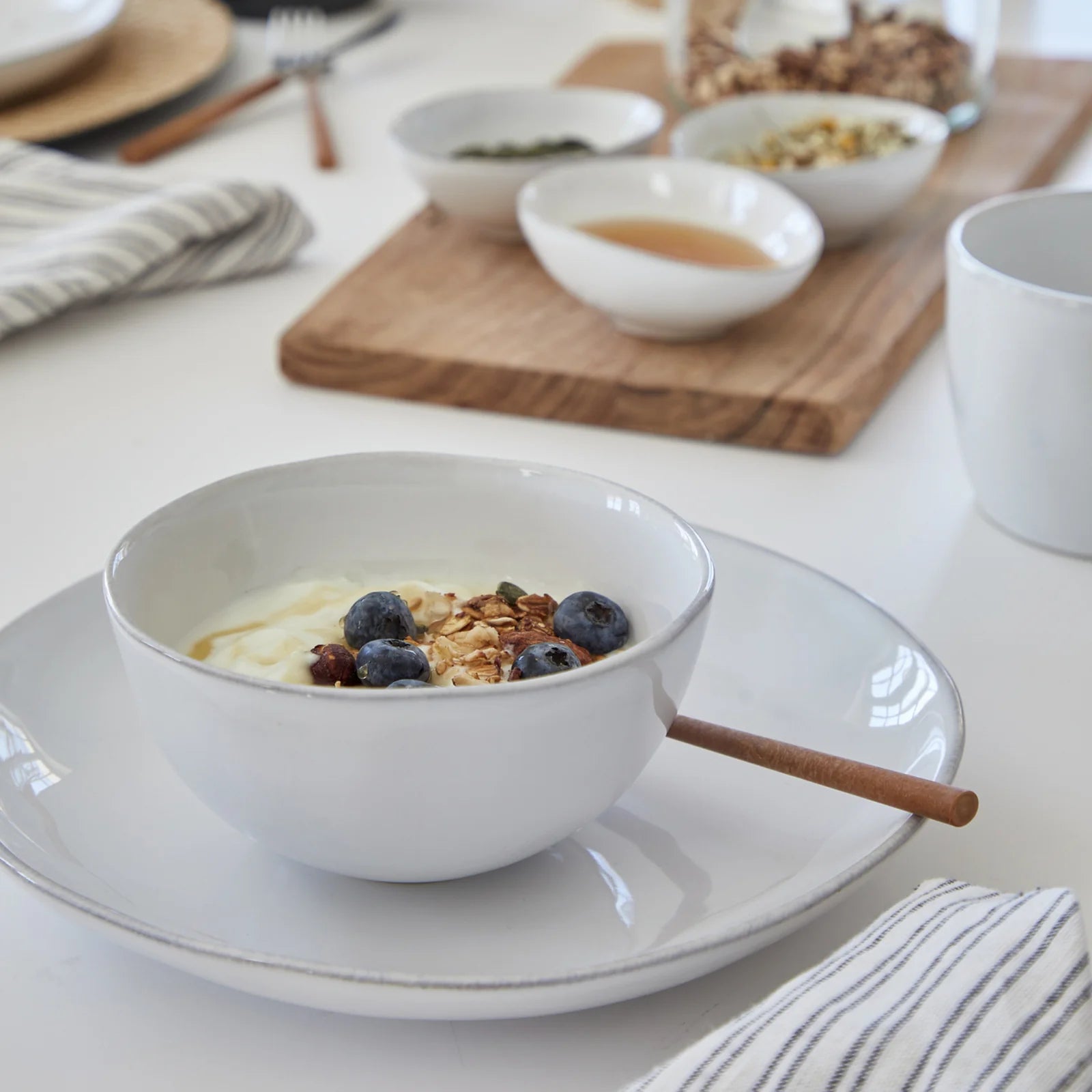 Livia Salad/Dessert Plate 9", Set of 6