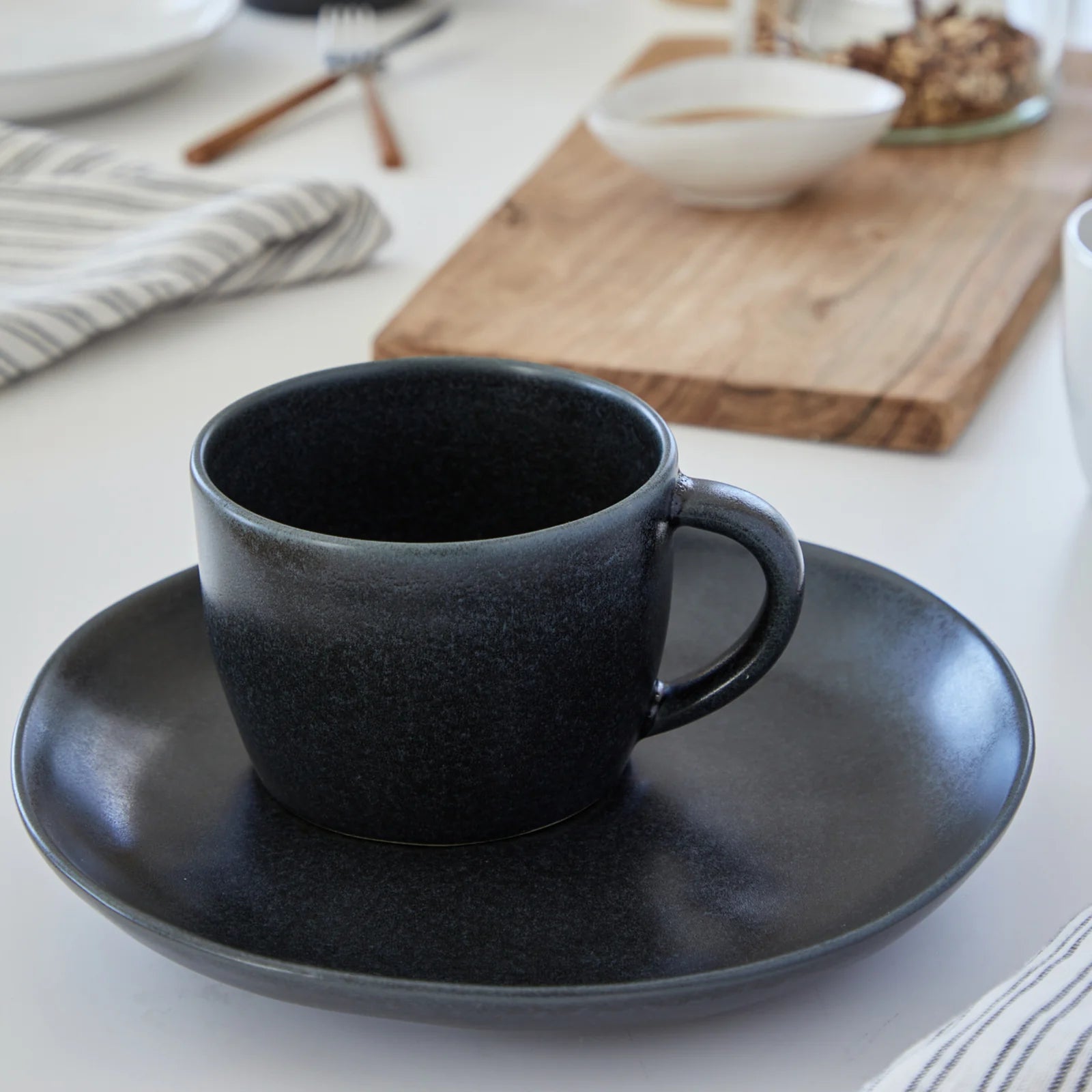 Livia Mug 12 oz. Set of 6