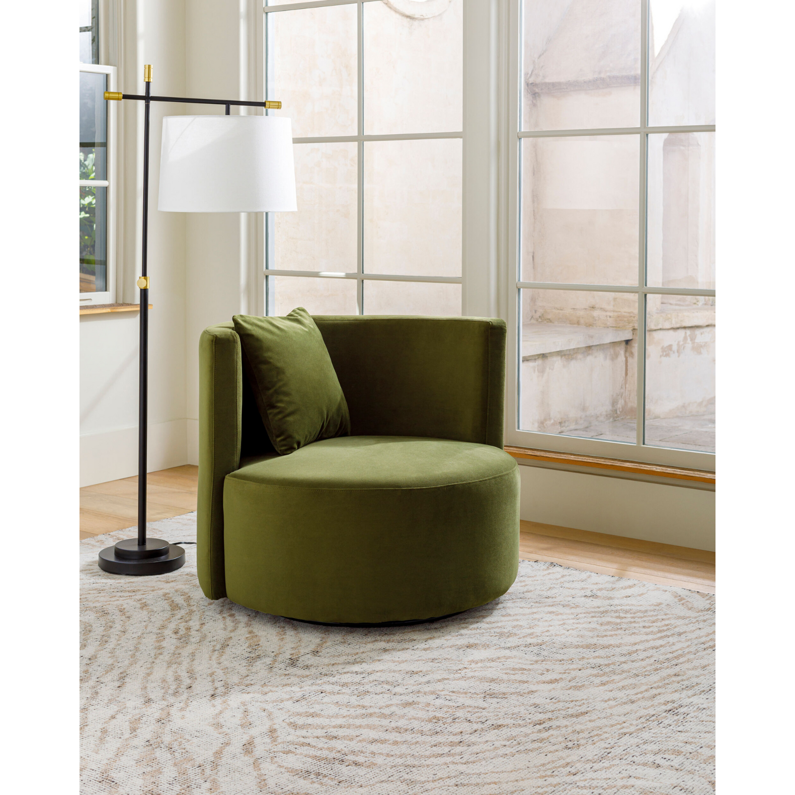 Aberdeen Accent Floor Lamp