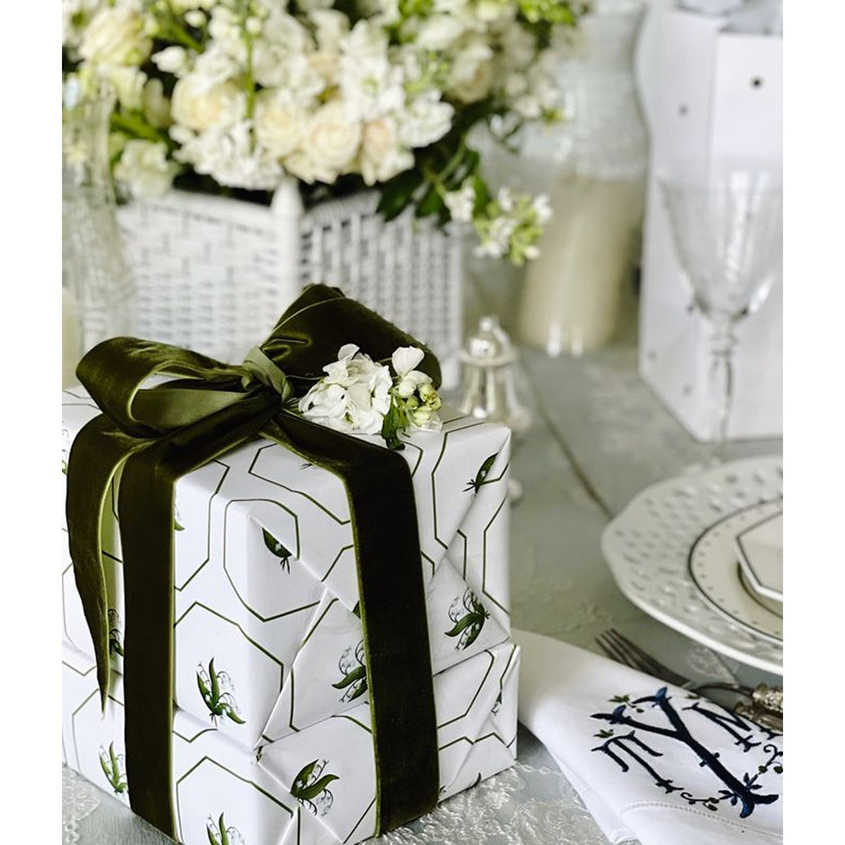 Reversible Lily of the Valley Gift Wrap