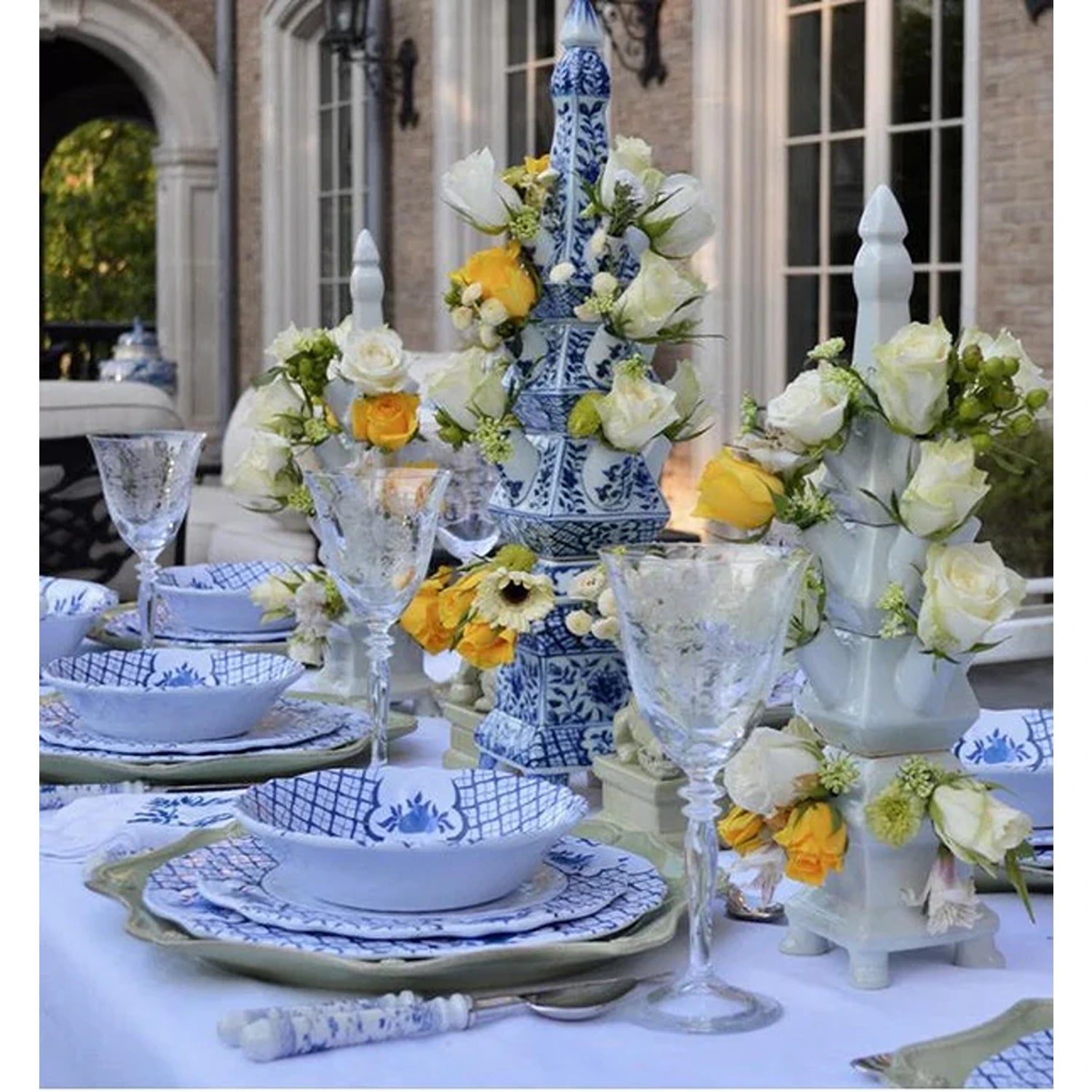 Original Blue and White Tulipiere