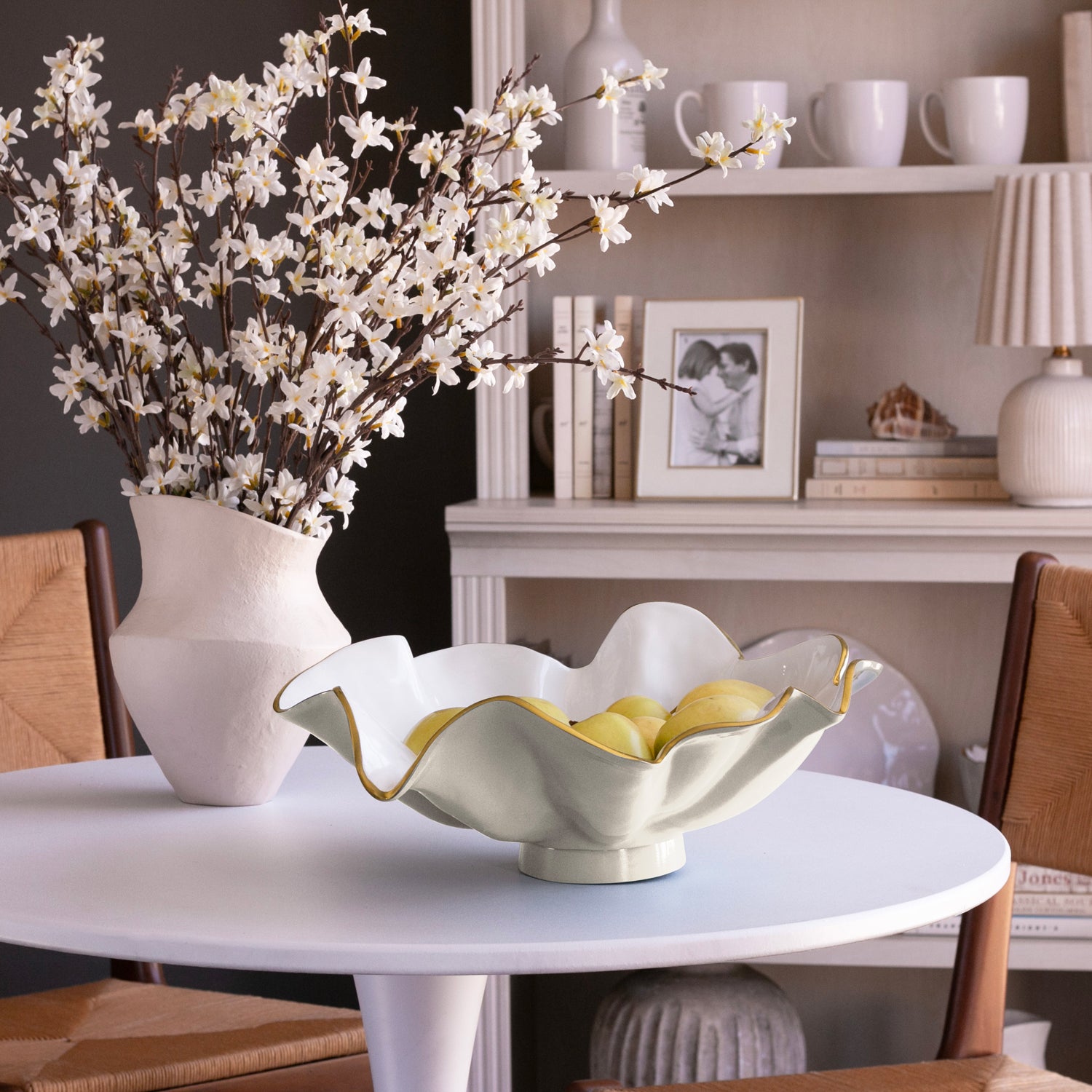 ENCANTO Aries Bowl (Cream and White)