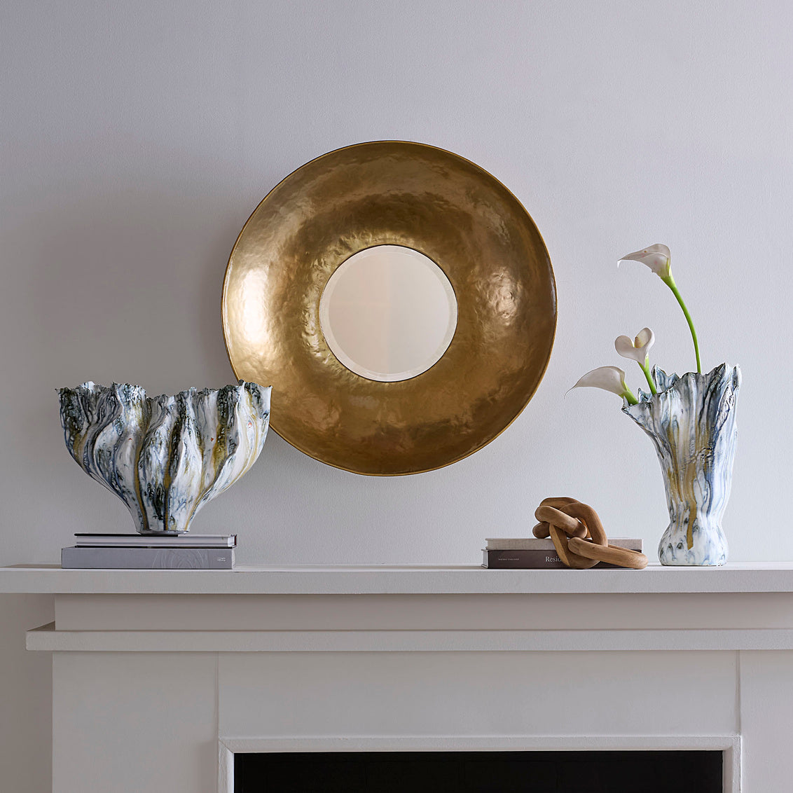 Theia Mirror