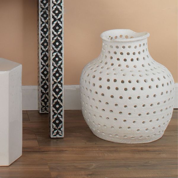 Porous Vase