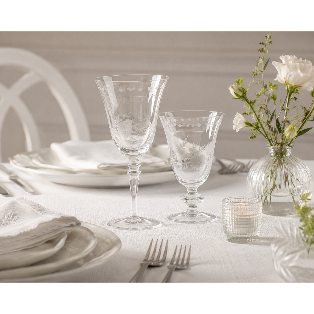 Set of 4 Garden Blossom Etched Glass Wine Glasses
