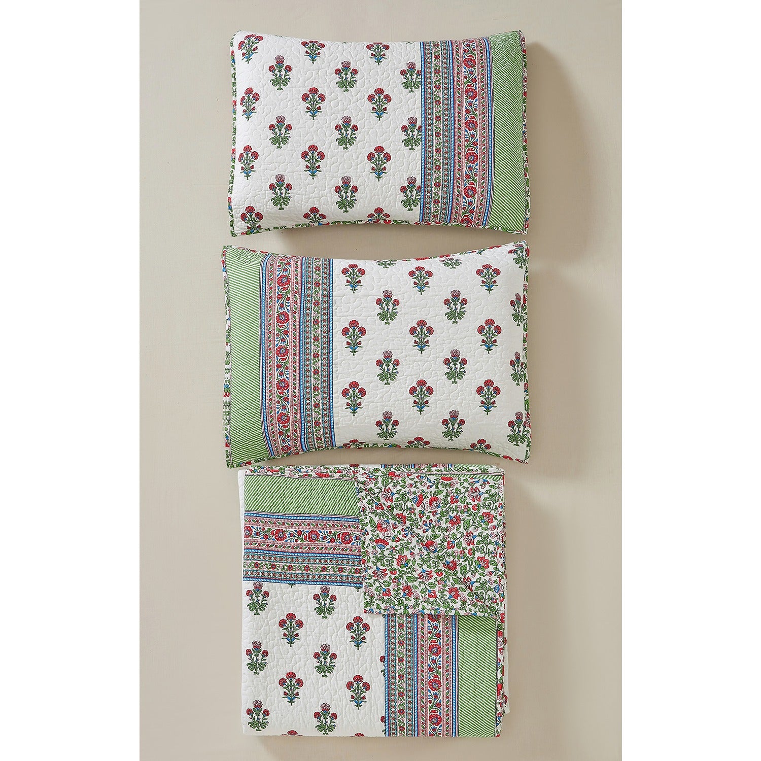 Serena Floral Quilt Set
