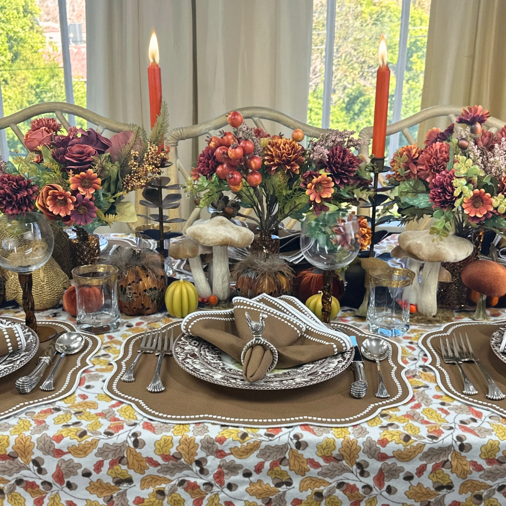 Acorns & Leaves - Tablecloth