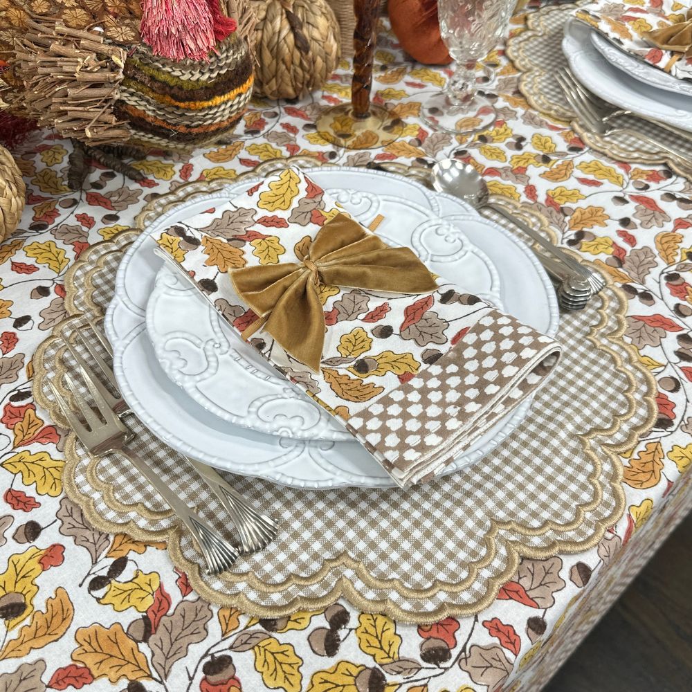 Acorns & Leaves - Tablecloth