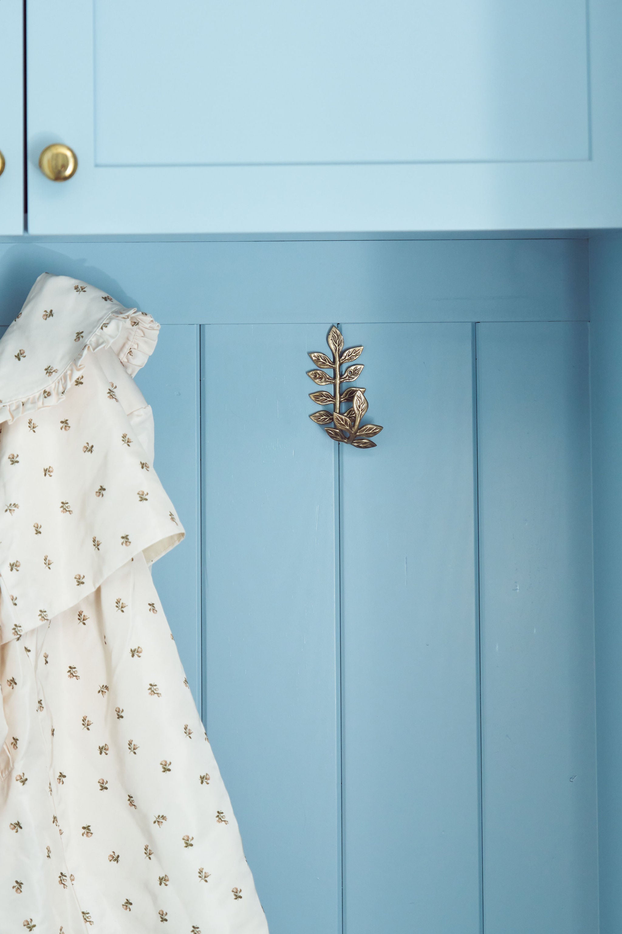 Decorative Leaf Entry Hook