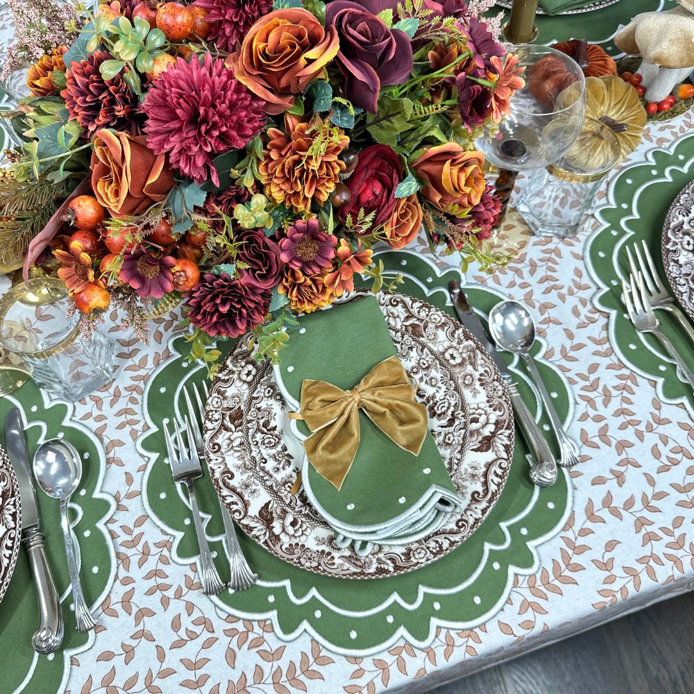 Woodland Leaves - Tablecloth
