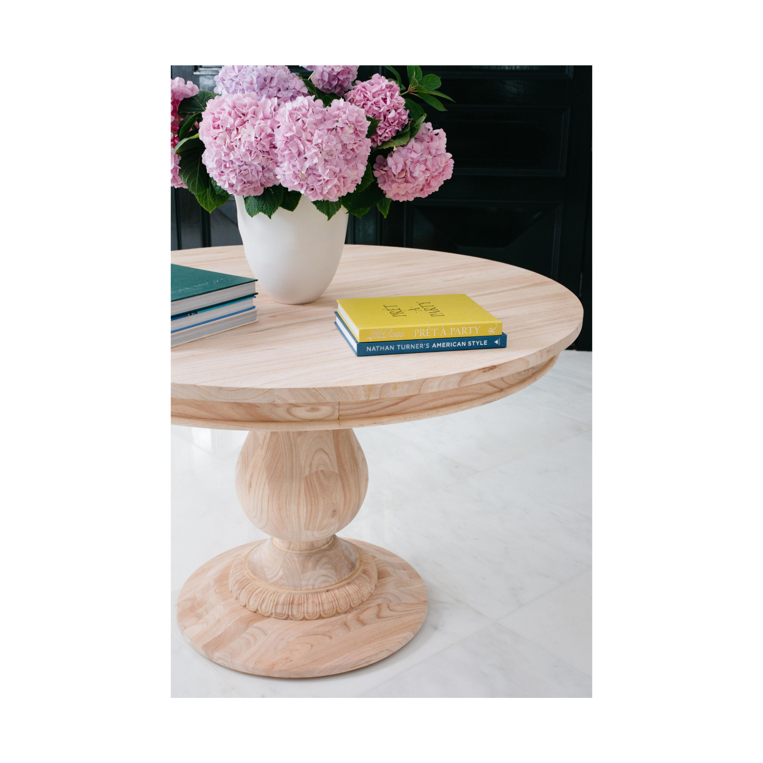 Charlotte Pedestal Table