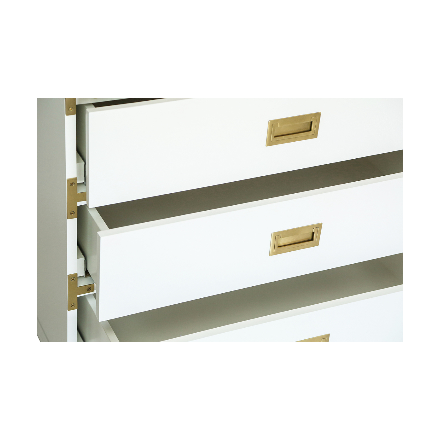 Small Carlyle Campaign Dresser - White