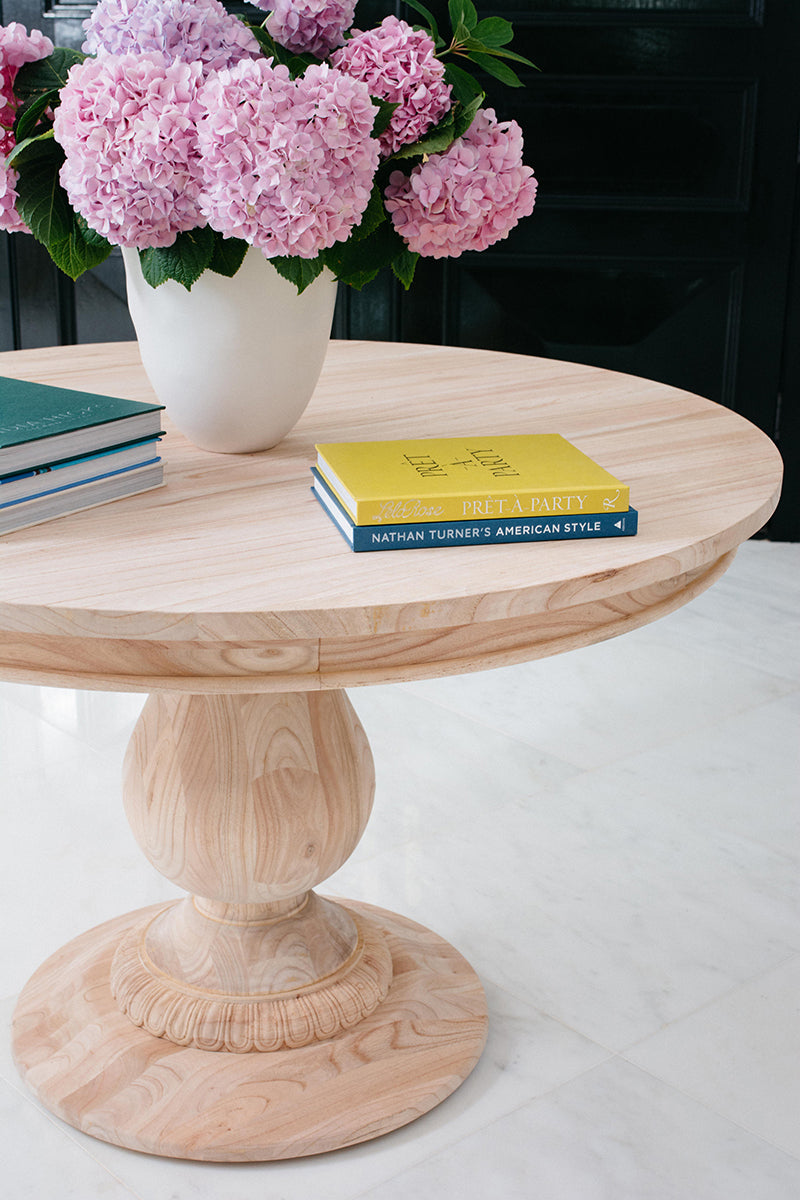 48" Charlotte Pedestal Table (Natural)