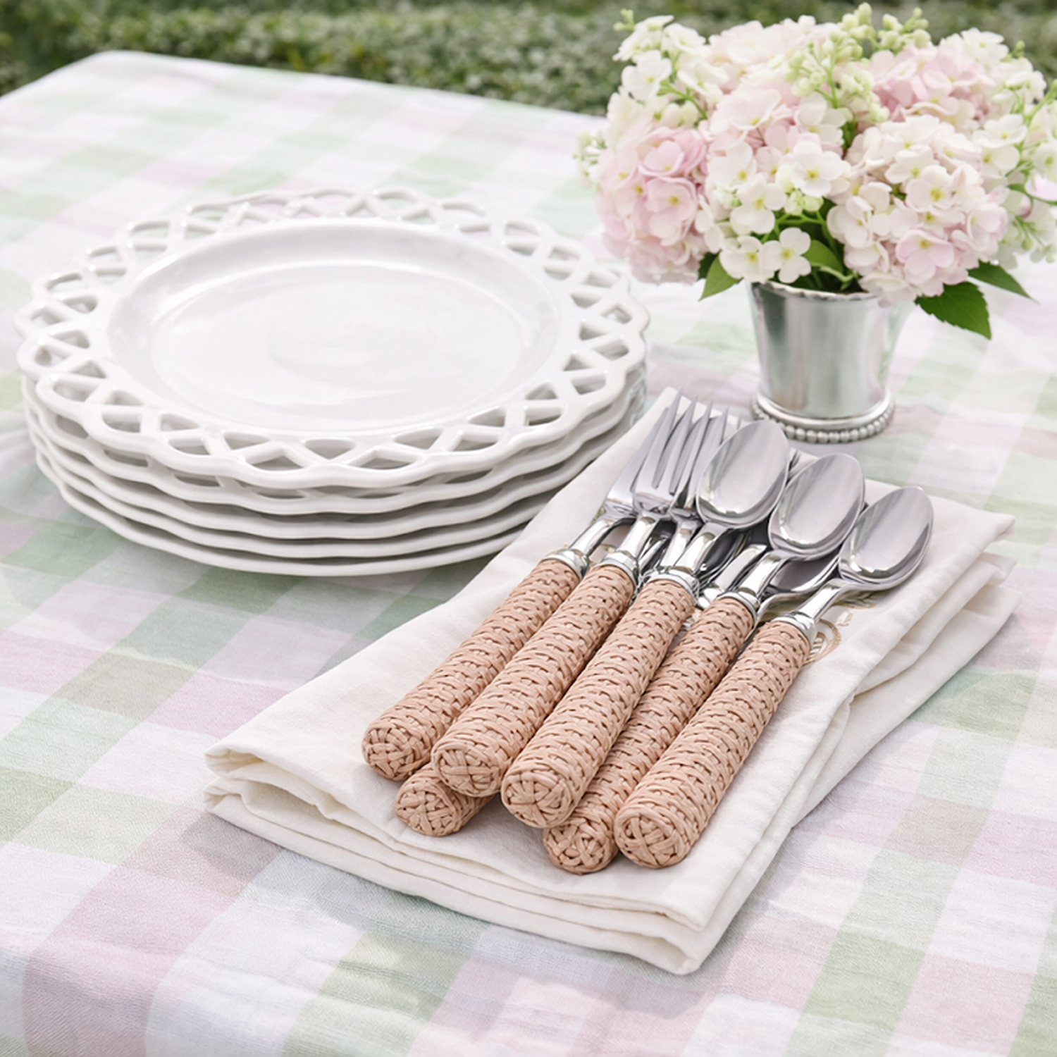 Pale Pink Basketweave Five Piece Flatware Set