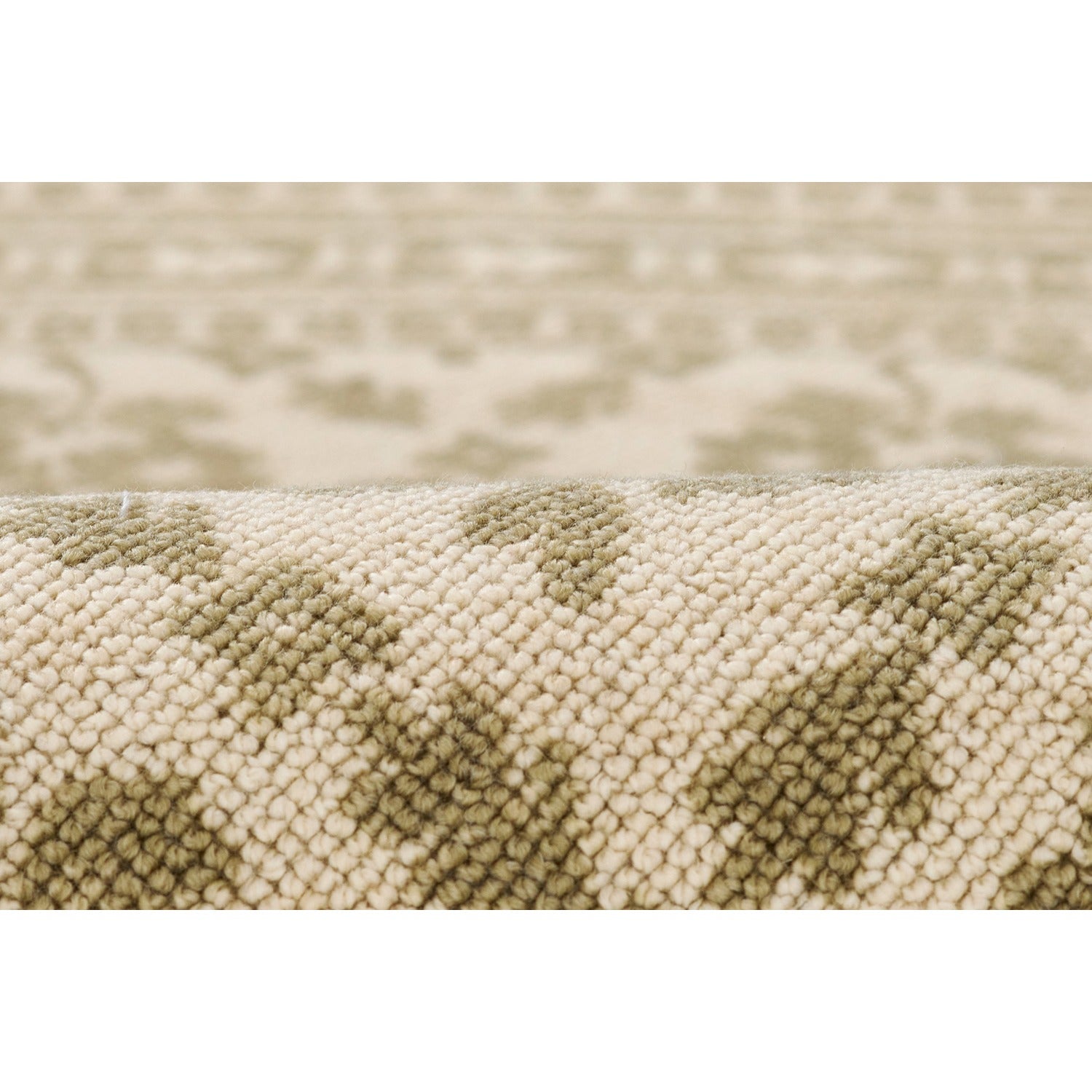 Bibury Vine Diamond Lattice Rug