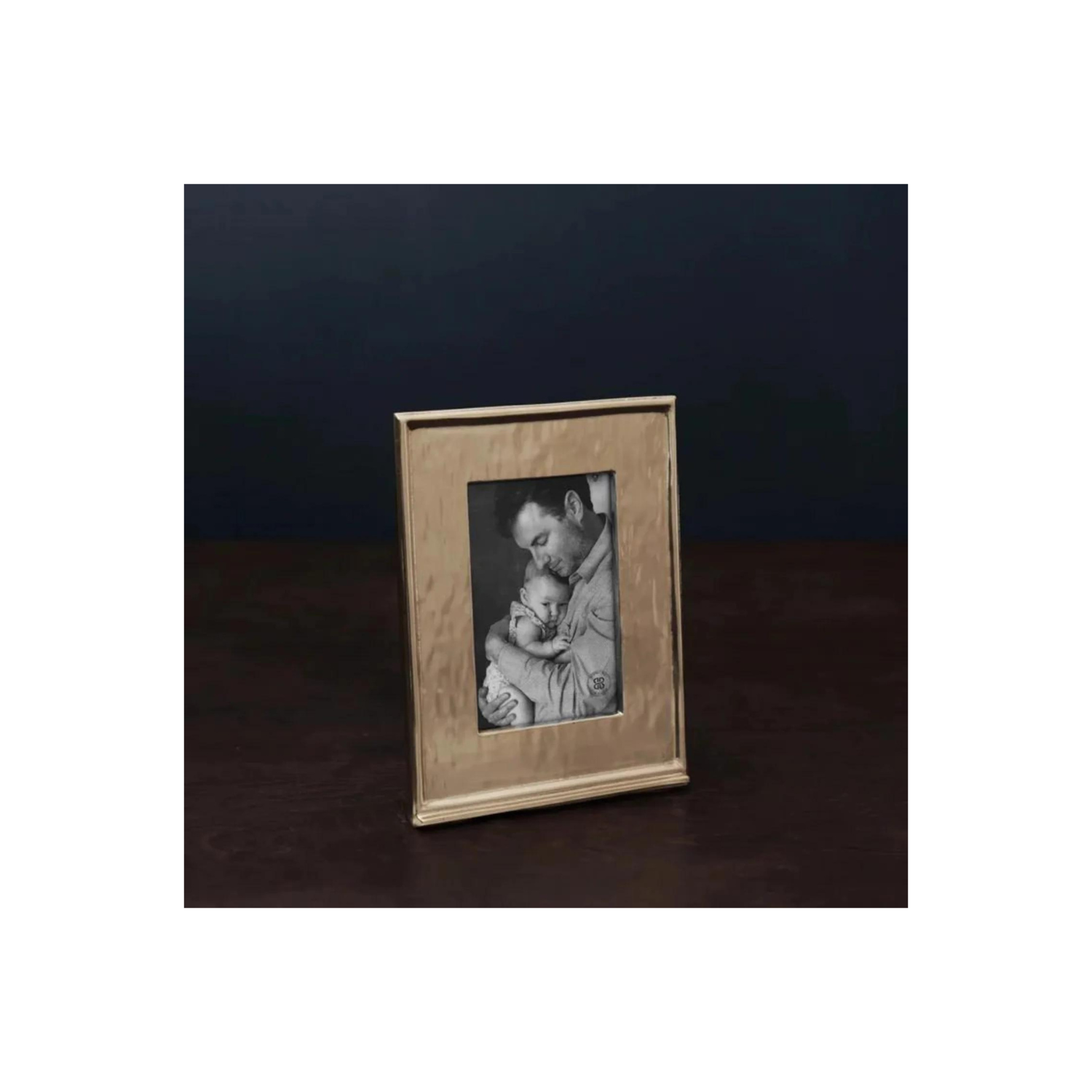 FRAME
Emerson 4 X
6 Vertical (Gold)