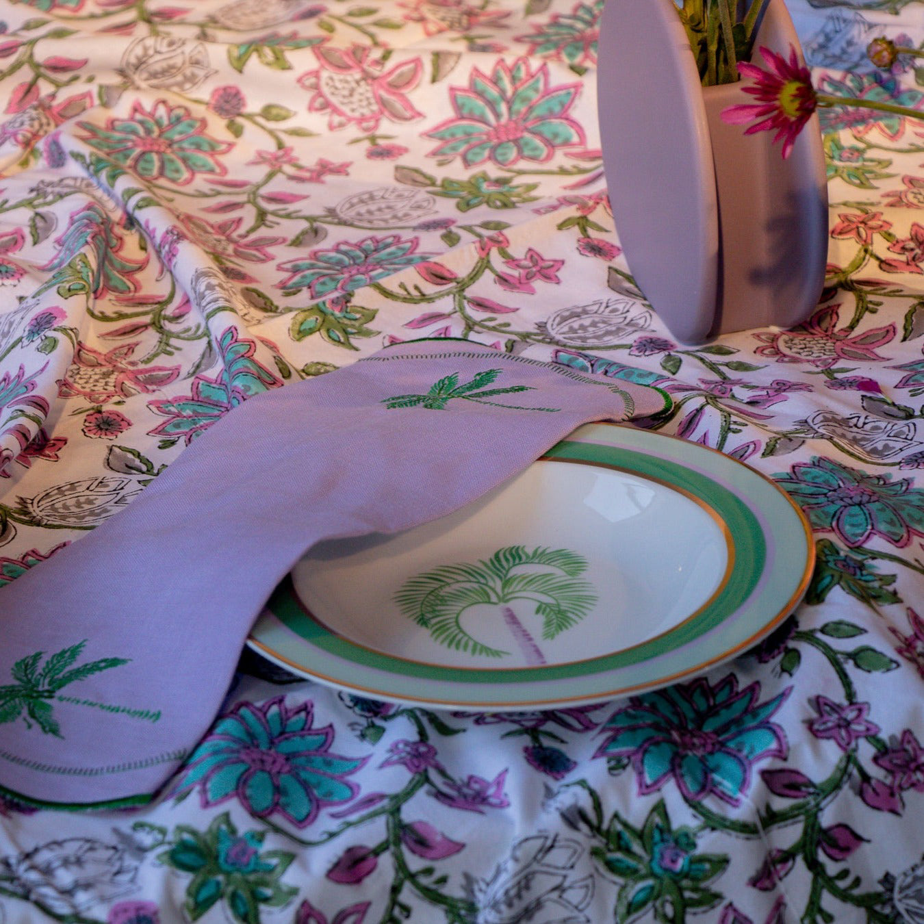 Bernadette Palm Soup Bowl - Set of 4 (+1 Bonus Bowl)