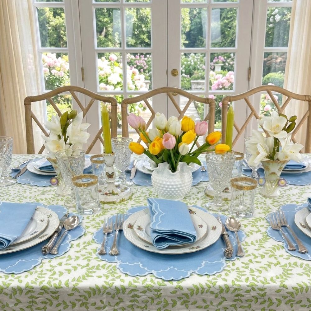 Light Green Leaves - Tablecloth