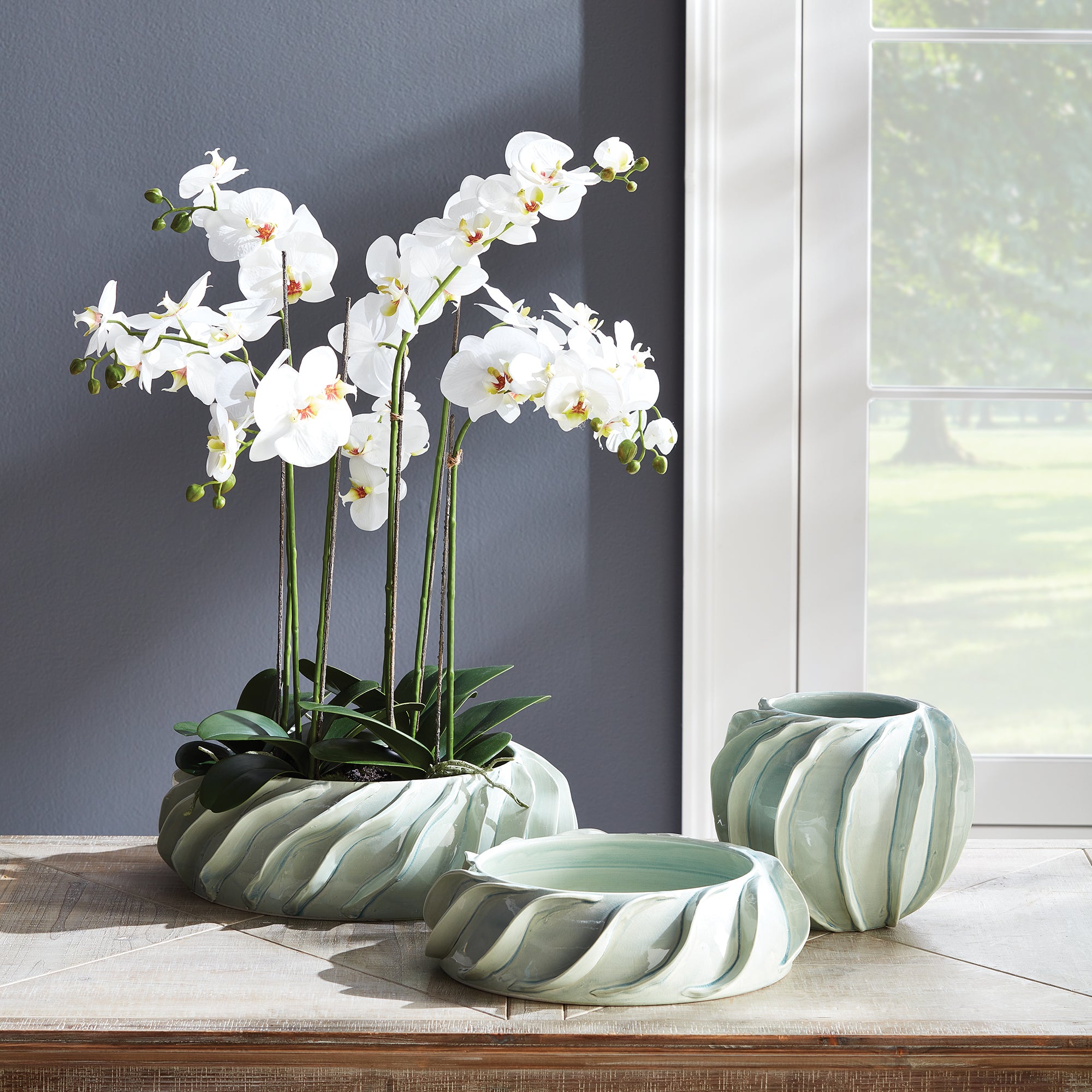 White Phalaenopsis Bowl Drop-in