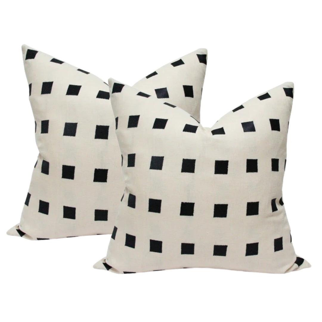Chalet Ivory and Black - Set of 2