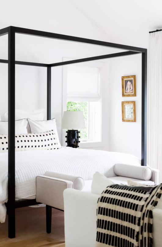 Chalet Ivory and Black - Set of 2