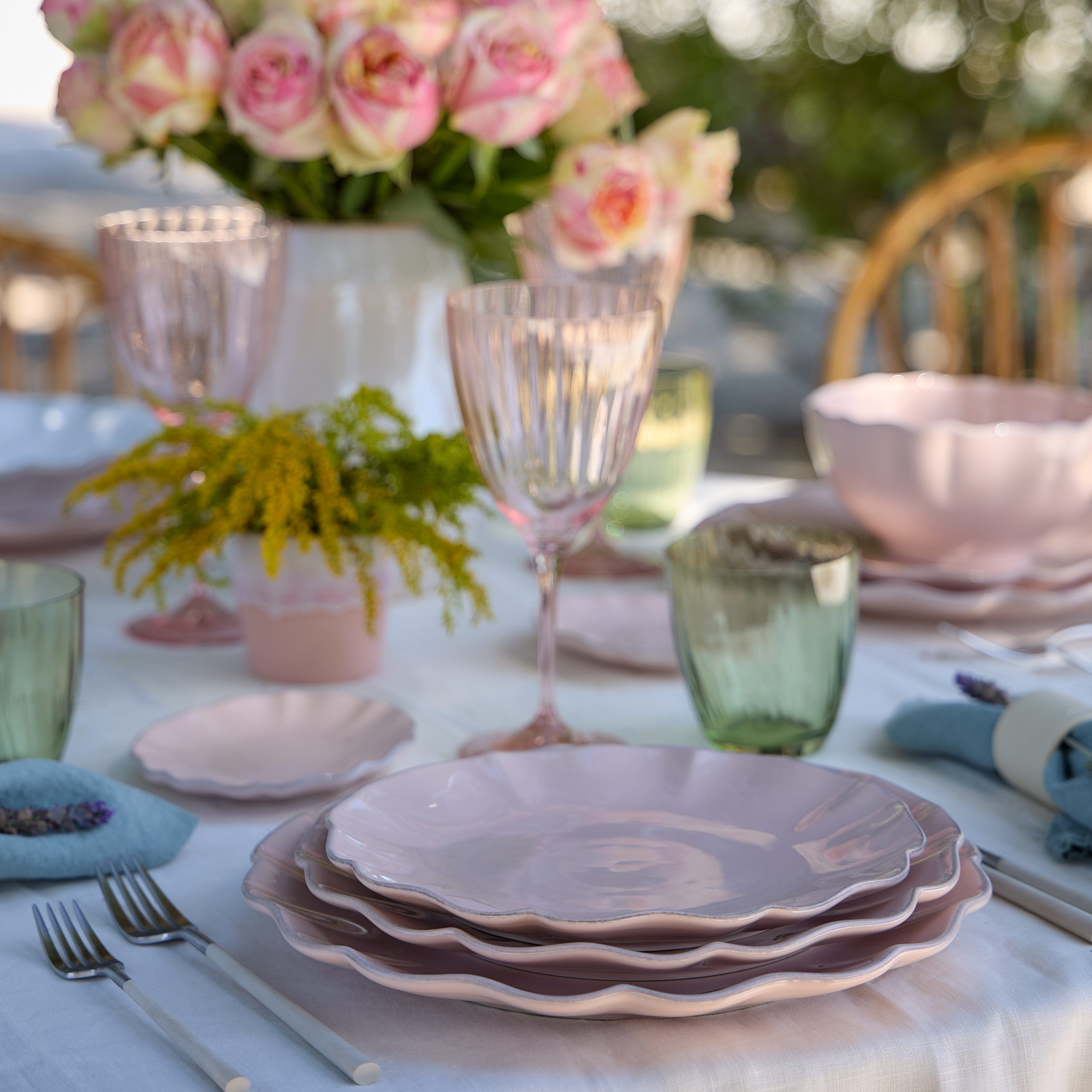 Salad/Dessert Plate Rosa Set of 6
