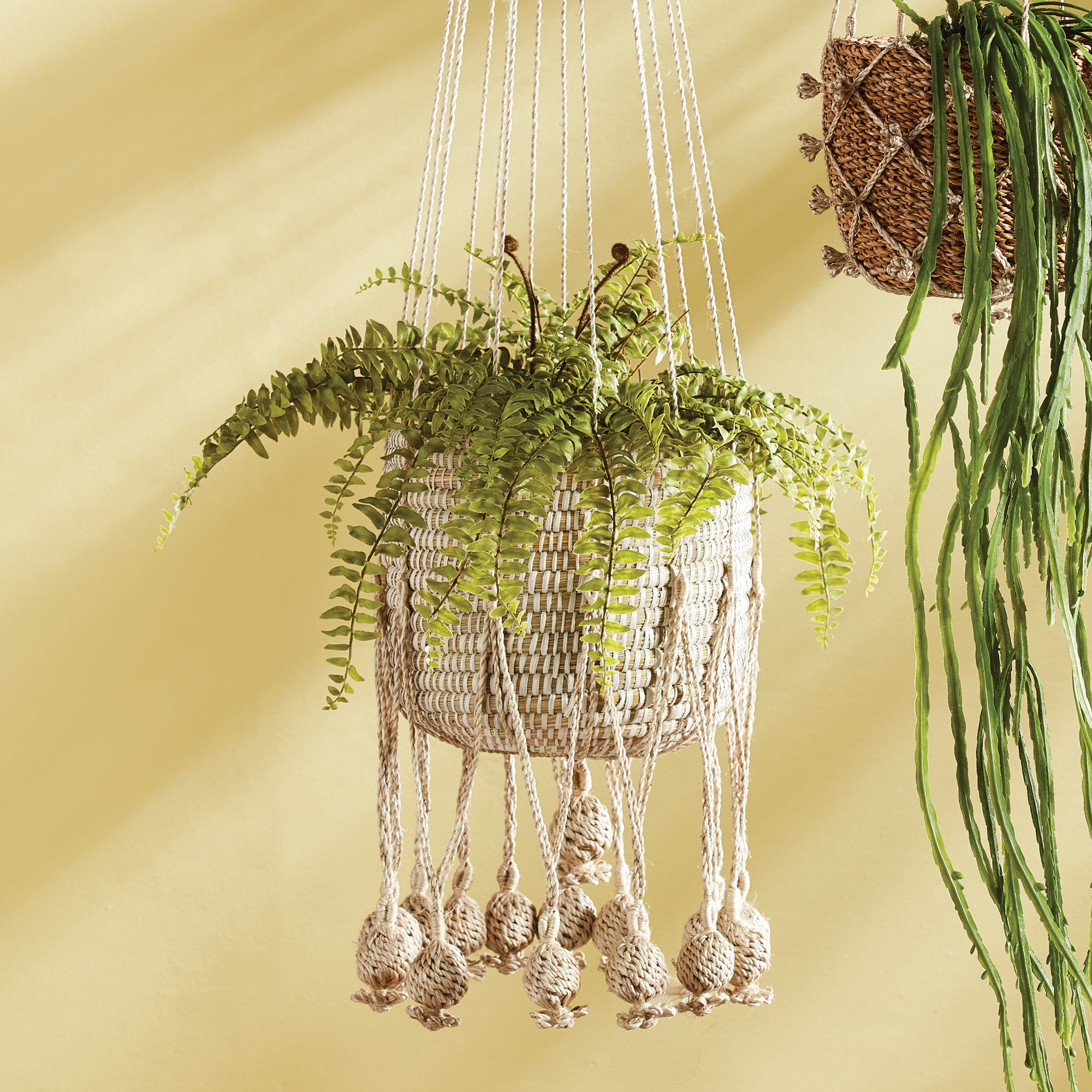 Gabie Jute Hanging Basket 11.75"