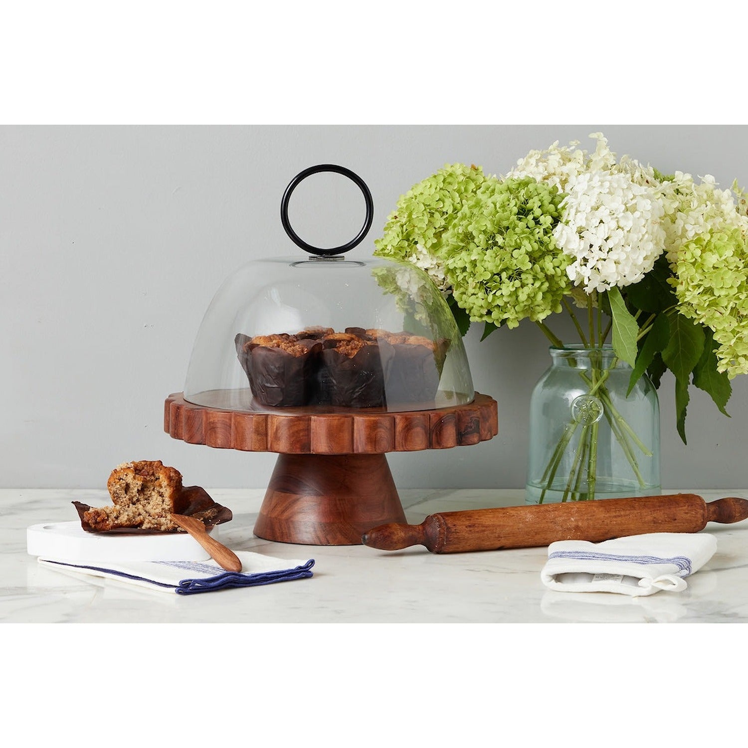 Natural Scalloped Cake Stand
