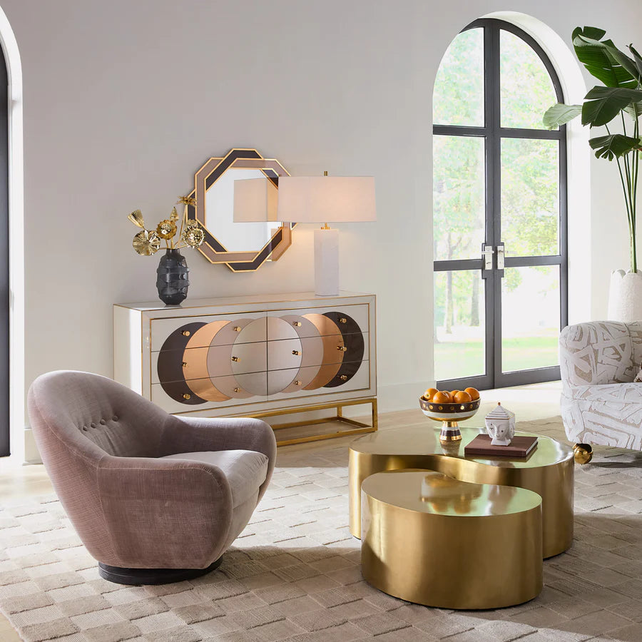 Chambeige Credenza