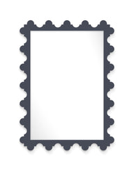 Hale Navy / 29.75x41